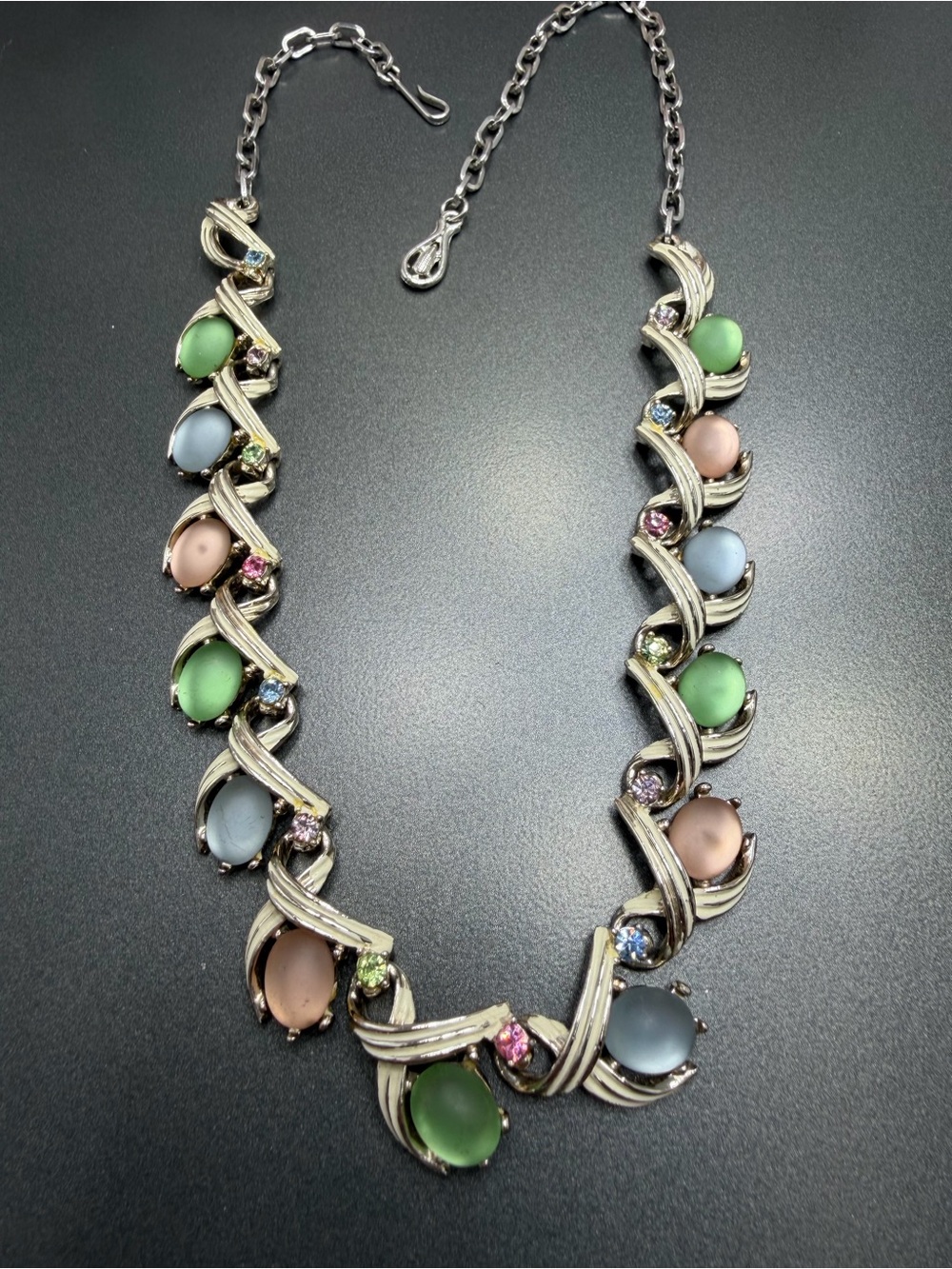 👍50%off Vintage ART signed Frosted Cabochon Necklace #13SN